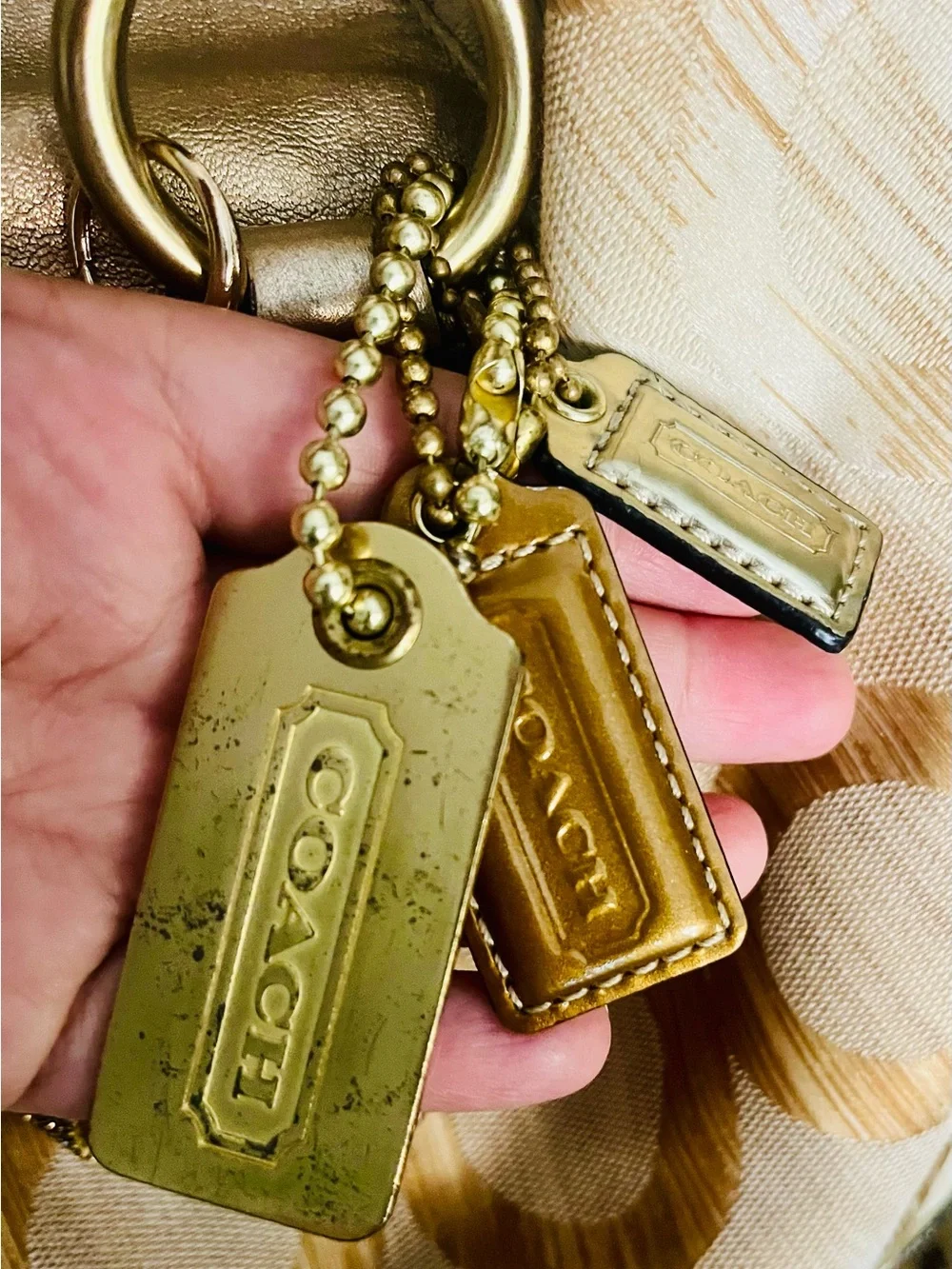 Coach pre loved